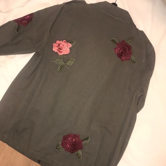 Honey Punch | Utility Jacket w/Embroidered Flowers - Picture 4 of 5